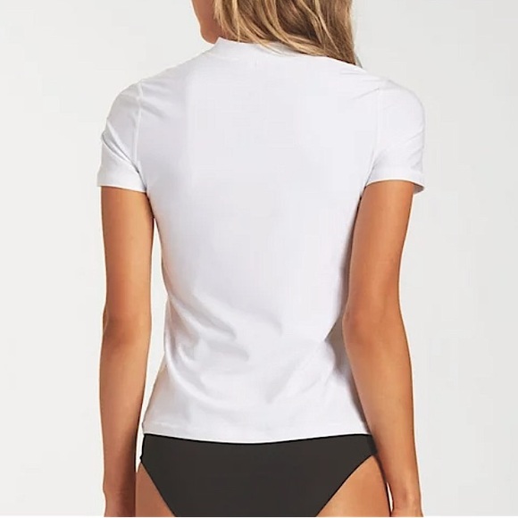 Billabong Core Loose Fit Short Sleeve Rashguard - Picture 3 of 11